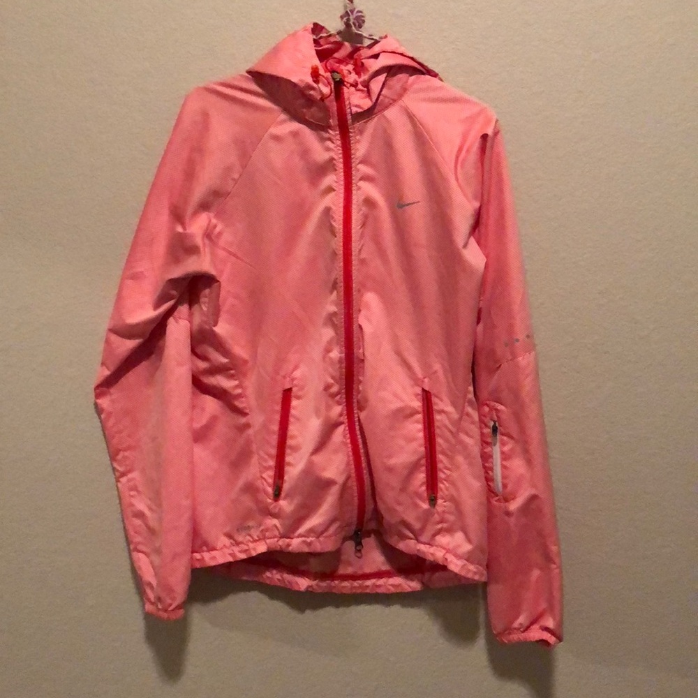 Nike wind/rain jacket